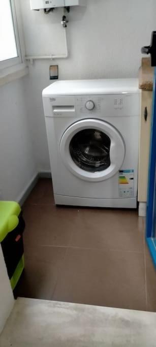 Ayala Beach Apartment مالقة المظهر الخارجي الصورة