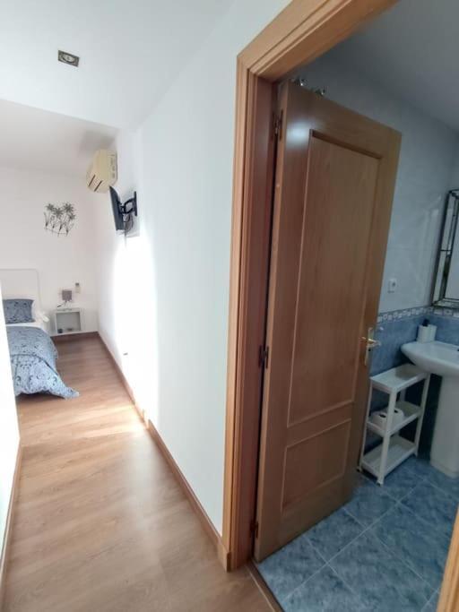 Ayala Beach Apartment مالقة المظهر الخارجي الصورة